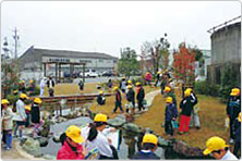 photo:In an addition with the community, Nissui contributes to the conservation of biodiversity