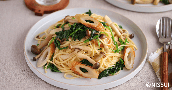 活ちくわとしめじ・ほうれん草の和風スパゲッティ | レシピ | ニッスイ