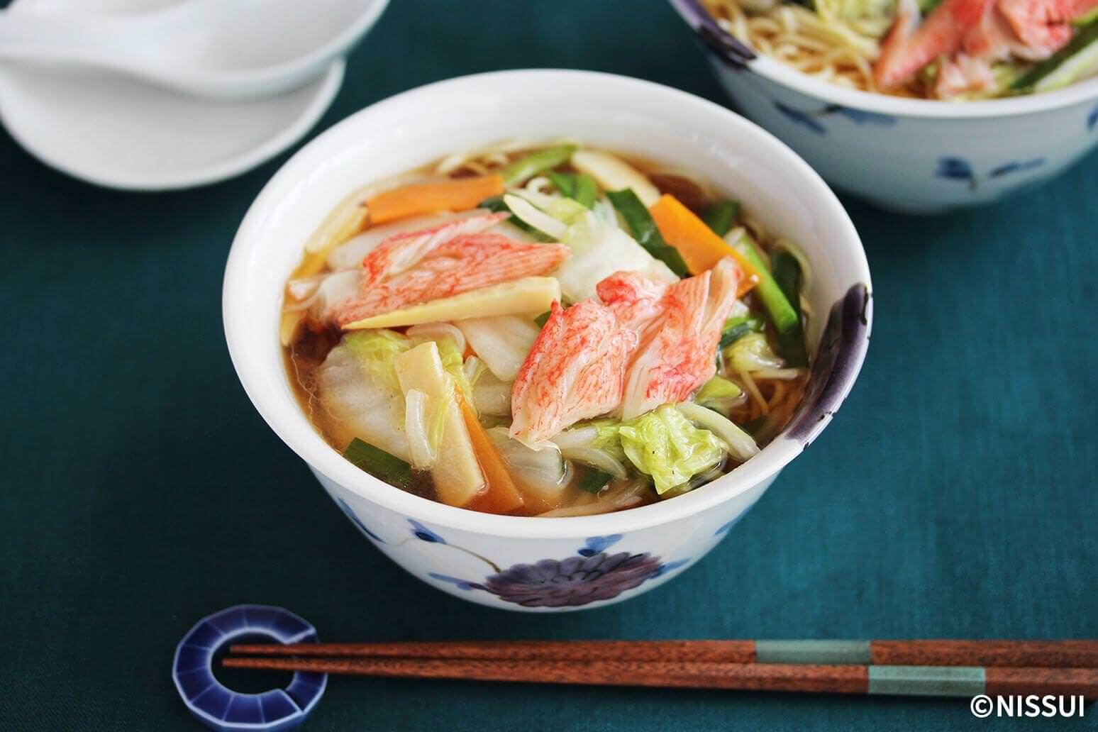 海からサラダフレークのあんかけラーメン