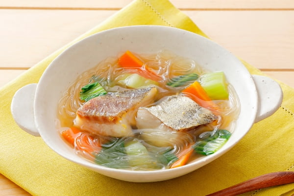 すけそうだらの春雨中華スープ