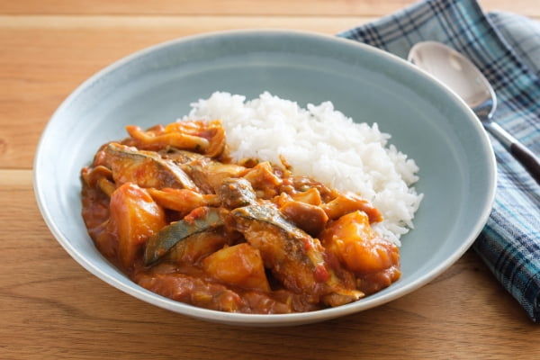 さばのトマトカレー