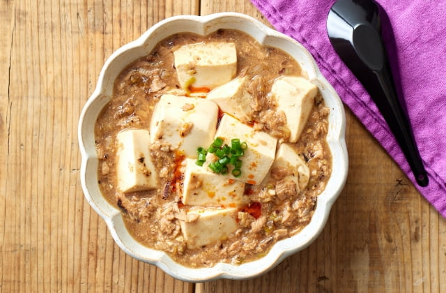 挽きおさかなのソーセージ麻婆豆腐