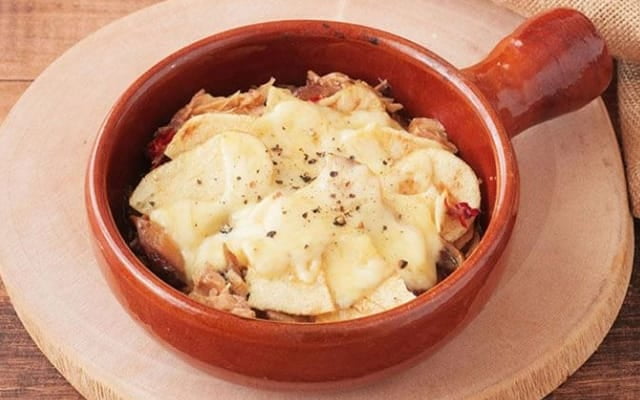 さば缶とポテトチップスのチーズ焼き