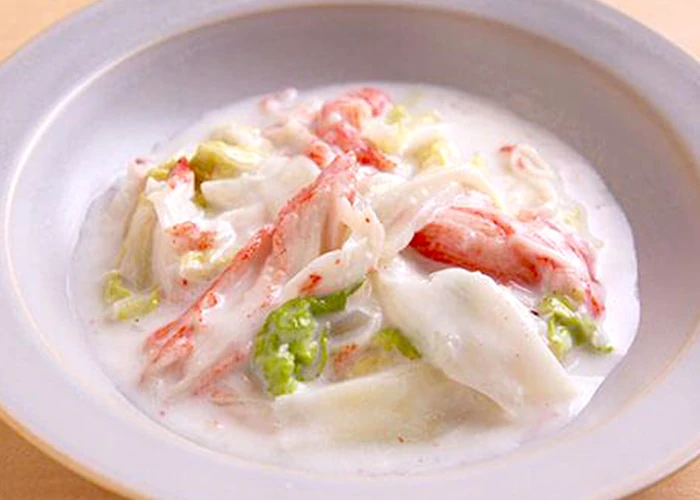 海からサラダフレークと白菜のクリーム煮