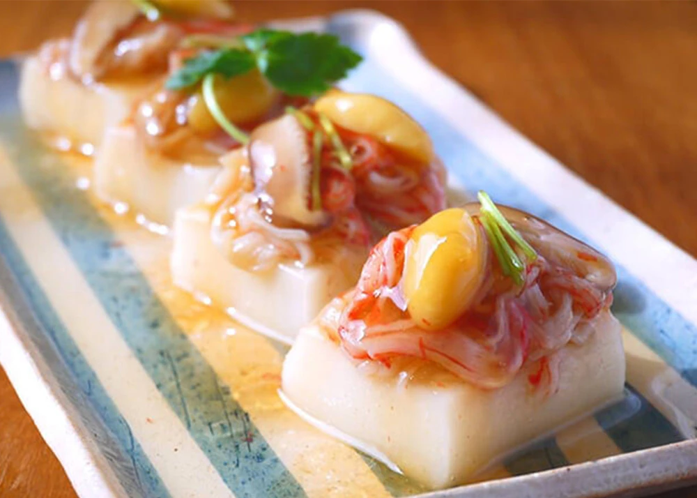 海からサラダフレークのあんかけもち