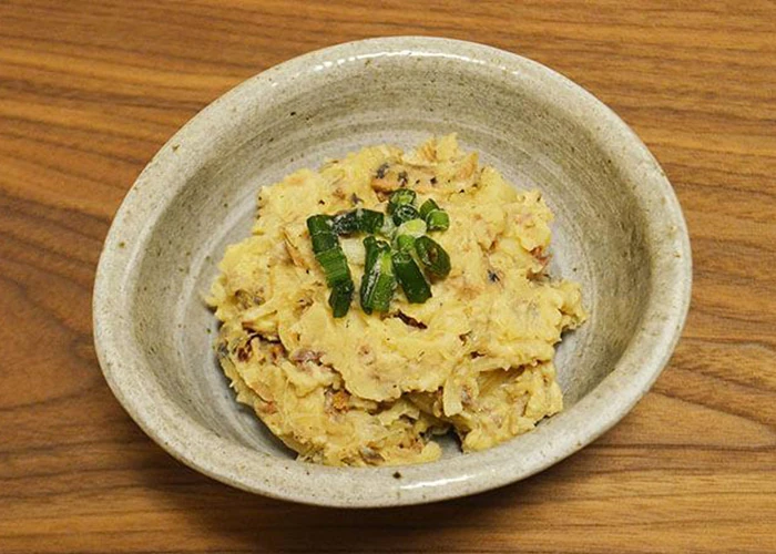 さんま蒲焼のポテトサラダ